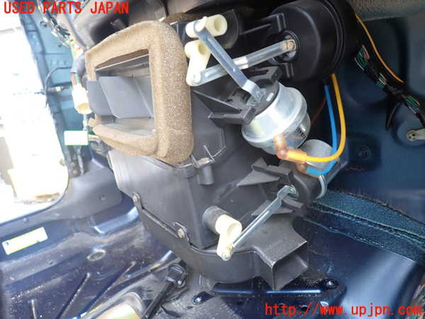 5UPJ-30026081]ジープ・ラングラー(TJ40S)エバポレーター1 中古_m0004.jpg