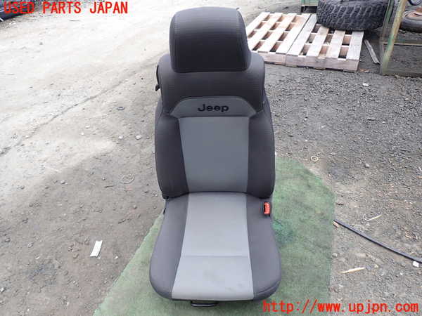 1UPJ-30027035]ジープ・ラングラー(TJ40S)運転席シート 中古_m0001.jpg