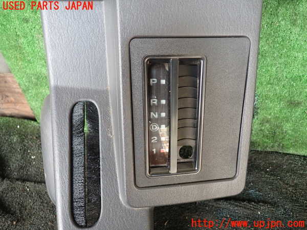 1UPJ-30027549]ジープ・ラングラー(TJ40S)コンソール 中古_m0002.jpg