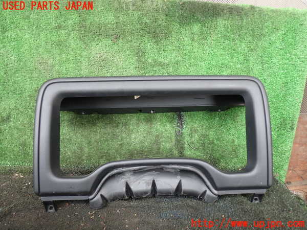 5UPJ-30027510]ジープ・ラングラー(TJ40S)メーターフード 中古_m0001.jpg