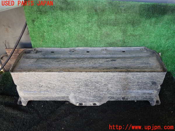 1UPJ-30031392]デリカ スターワゴン(P25W)左サイドステップ 中古_m0002.jpg