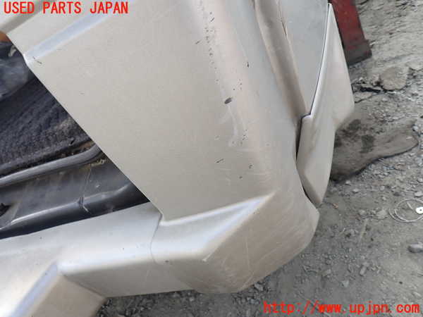5UPJ-30031610]デリカ スターワゴン(P25W)リアバンパー 中古_m0003.jpg
