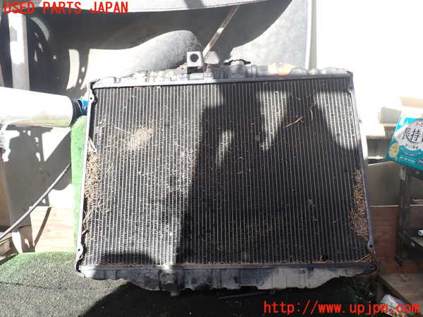 1UPJ-30032321]デリカ スターワゴン(P25W)ラジエーター1 中古_m0001.jpg