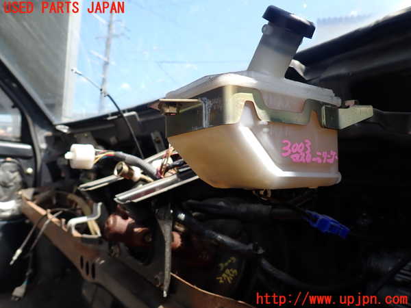 5UPJ-30034050]デリカ スターワゴン(P25W)ブレーキマスターシリンダー 中古_m0001.jpg