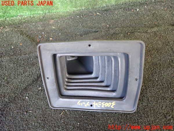 1UPJ-30037575]デリカ スターワゴン(P25W)シフトブーツ 中古_m0003.jpg