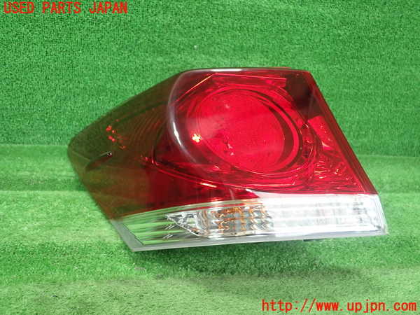 1UPJ-30041536]クラウン アスリート ハイブリッド(AWS210)左テールランプ 中古_m0001.jpg