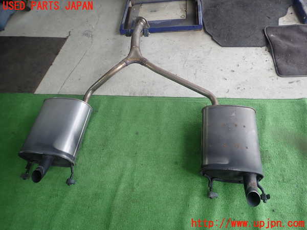 1UPJ-30042671]クラウン アスリート ハイブリッド(AWS210)リアマフラー1 中古_m0002.jpg