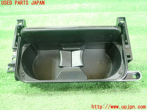 1UPJ-30047810]クラウン アスリート ハイブリッド(AWS210)ドリンクホルダー 中古_m0002.jpg