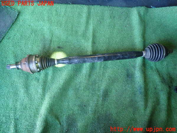 1UPJ-30054010]アウディ・A3 スポーツバック(8VCXS)右フロントドライブシャフト 中古_m0002.jpg
