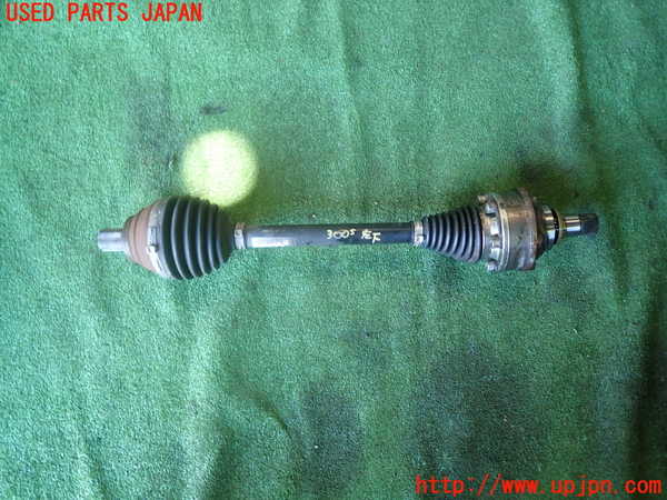 1UPJ-30054015]アウディ・A3 スポーツバック(8VCXS)左フロントドライブシャフト 中古_m0001.jpg
