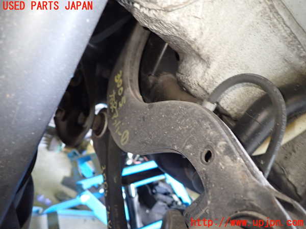 1UPJ-30055146]アウディ・A3 スポーツバック(8VCXS)右リアアッパーアーム1 中古_m0001.jpg