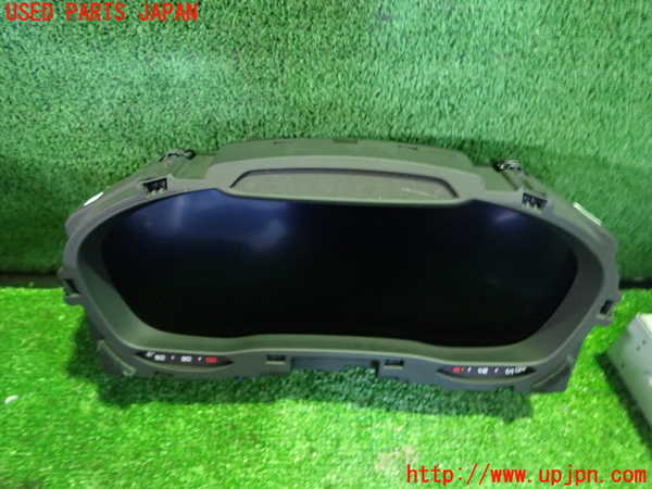 1UPJ-30056170]アウディ・A3 スポーツバック(8VCXS)スピードメーター 中古_m0001.jpg
