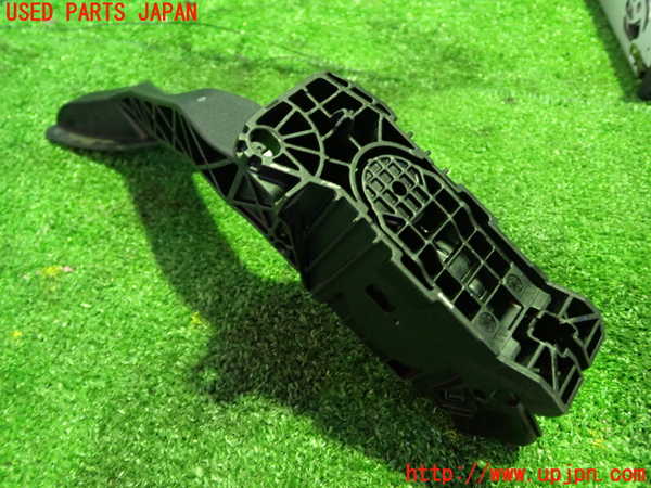 1UPJ-30056381]アウディ・A3 スポーツバック(8VCXS)センサー1 (アクセルペダル) 中古_m0003.jpg