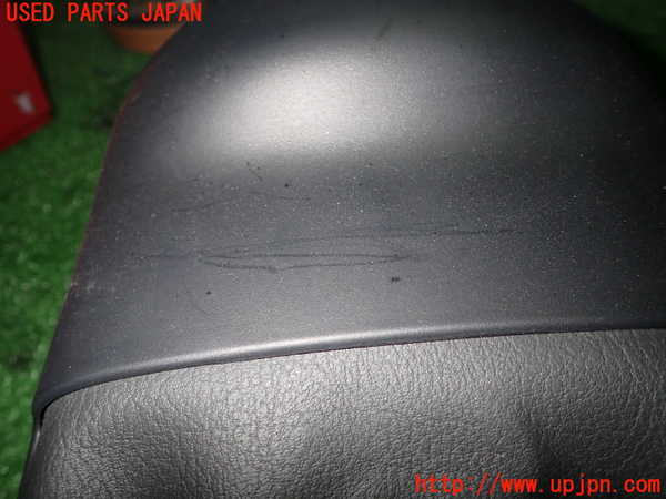 1UPJ-30057905]アウディ・A3 スポーツバック(8VCXS)コラムカバー 中古_m0004.jpg