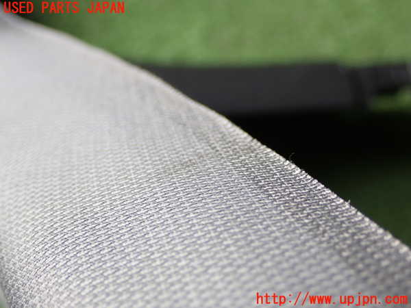 1UPJ-30057670]アウディ・A3 スポーツバック(8VCXS)左センターピラートリム 中古_m0002.jpg