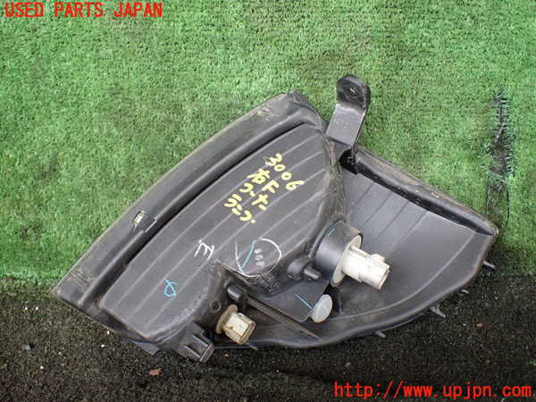 1UPJ-30061150]ランクルプラド(KDJ95W)右コーナーランプ 中古_m0003.jpg