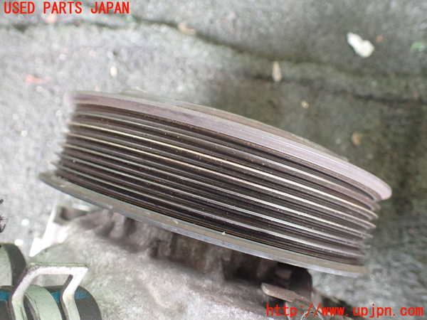 1UPJ-30062110]ランクルプラド(KDJ95W)ウォーターポンプ 中古_m0003.jpg