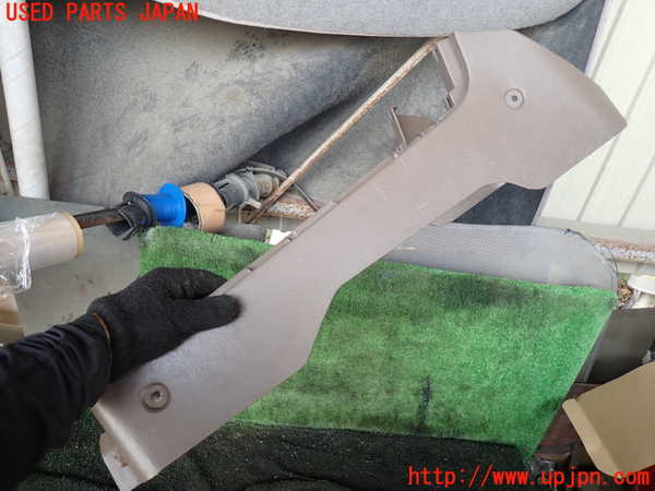 1UPJ-30067549]ランクルプラド(KDJ95W)コンソール 中古_m0004.jpg