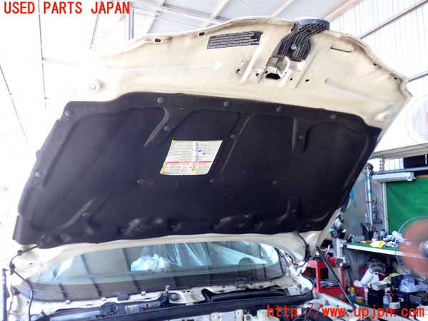 2UPJ-30071060]アルファロメオ・147 GTA(937AXL)ボンネットフード 中古_m0004.jpg