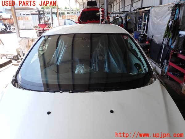 2UPJ-30071195]アルファロメオ・147 GTA(937AXL)フロントガラス (43R-001586 M1244) 中古_m0001.jpg
