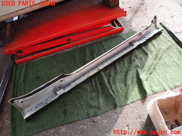 2UPJ-30071392]アルファロメオ・147 GTA(937AXL)左サイドステップ 中古_m0004.jpg