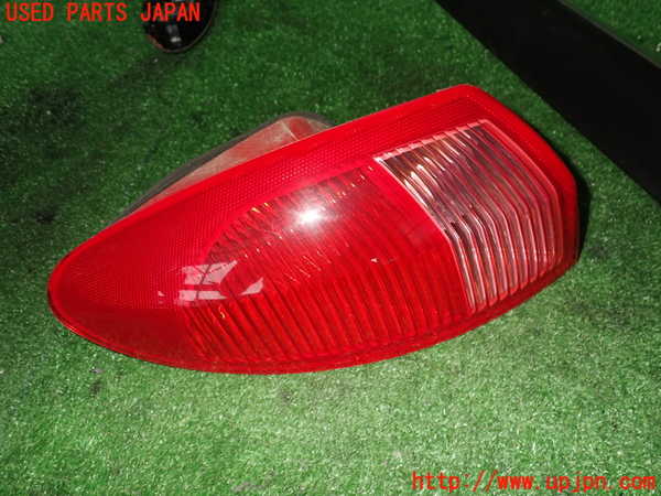 2UPJ-30071536]アルファロメオ・147 GTA(937AXL)左テールランプ 中古_m0001.jpg