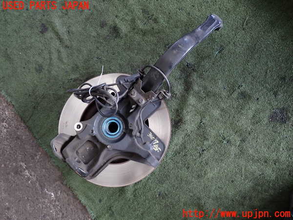 2UPJ-30074290]アルファロメオ・147 GTA(937AXL)右フロントナックルハブ 中古_m0001.jpg