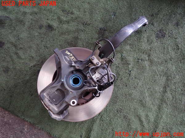 5UPJ-30074295]アルファロメオ・147 GTA(937AXL)左フロントナックルハブ 中古_m0001.jpg