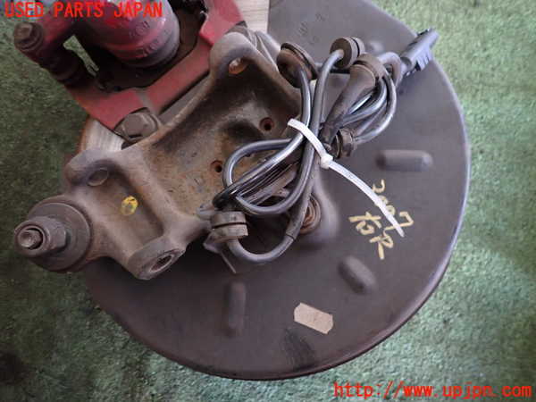 2UPJ-30074300]アルファロメオ・147 GTA(937AXL)右リアナックルハブ 中古_m0001.jpg