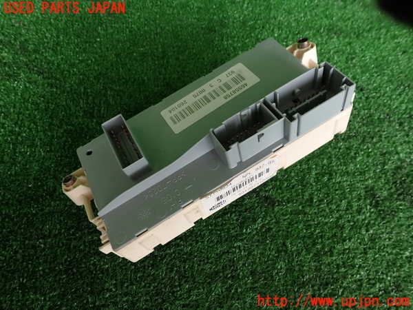 2UPJ-30076741]アルファロメオ・147 GTA(937AXL)ヒューズボックス1 中古_m0002.jpg