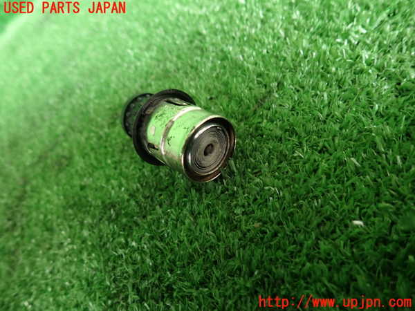 2UPJ-30077815]アルファロメオ・147 GTA(937AXL)シガライター 中古_m0002.jpg