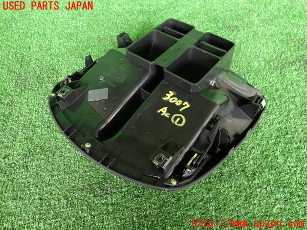 5UPJ-30077526]アルファロメオ・147 GTA(937AXL)エアコン吹き出し口1 真中 中古_m0002.jpg