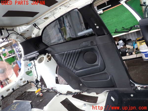 5UPJ-30077680]アルファロメオ・147 GTA(937AXL)左リアピラートリム 中古_m0001.jpg