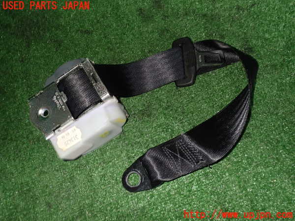 5UPJ-30077155]アルファロメオ・147 GTA(937AXL)右2列目シートベルト 中古_m0001.jpg