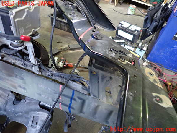 2UPJ-30081042]ベンツ SLC200(172434)(R172)コアサポート（カット） 中古_m0003.jpg