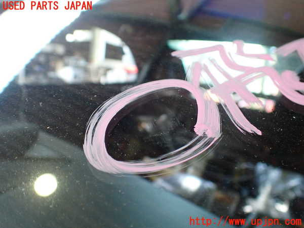 2UPJ-30081195]ベンツ SLC200(172434)(R172)フロントガラス 中古(43R-001585 M1250)_m0003.jpg