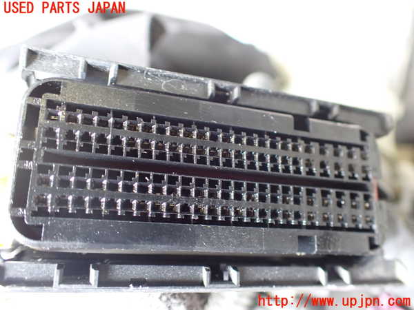 2UPJ-30082010]ベンツ SLC200(172434)(R172)エンジン 274 中古_m0002.jpg