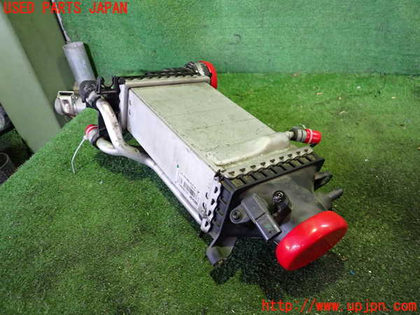 2UPJ-30082451]ベンツ SLC200(172434)(R172)インタークーラー1 中古_m0001.jpg