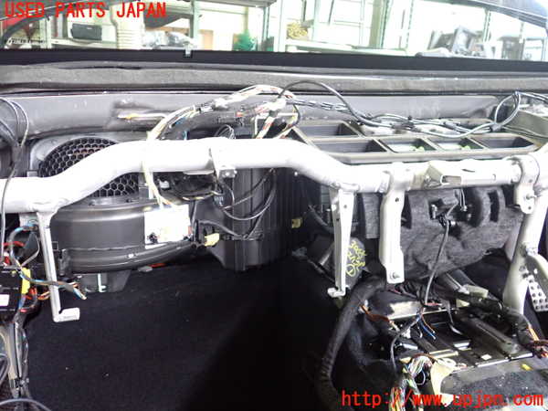 2UPJ-30086081]ベンツ SLC200(172434)(R172)エバポレーター1 中古_m0001.jpg