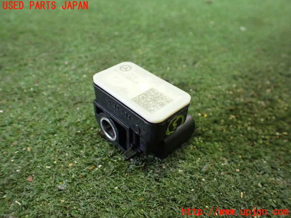 2UPJ-30086383]ベンツ SLC200(172434)(R172)センサー3 中古_m0002.jpg