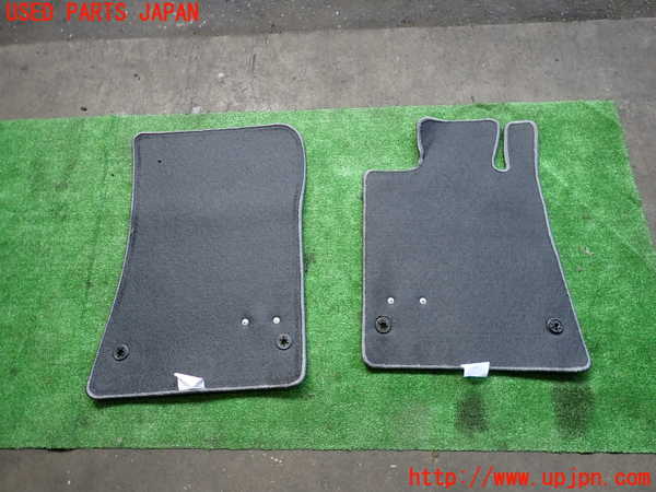 2UPJ-30087800]ベンツ SLC200(172434)(R172)フロアマット 中古_m0004.jpg