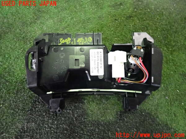 2UPJ-30087841]ベンツ SLC200(172434)(R172)小物入れ1 中古_m0003.jpg