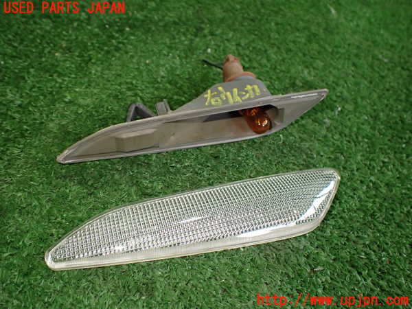 2UPJ-30091160]アルファロメオ・156 GTA(932AXB)右ウィンカーレンズ (ジャンク品) 中古_m0001.jpg