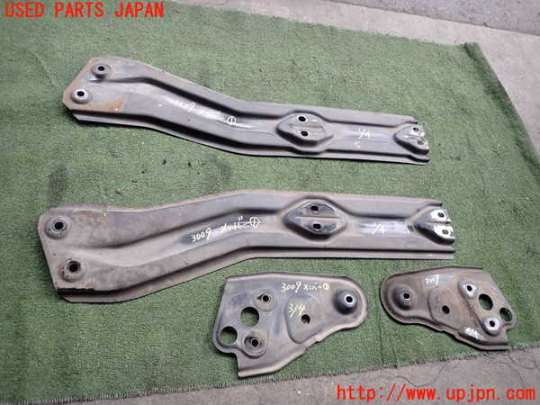 2UPJ-30095296]アルファロメオ・156 GTA(932AXB)メンバー1 中古_m0001.jpg