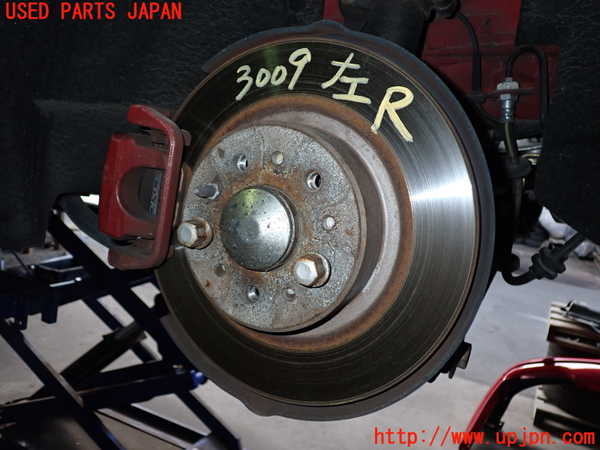 2UPJ-30094305]アルファロメオ・156 GTA(932AXB)左リアナックルハブ 中古_m0001.jpg