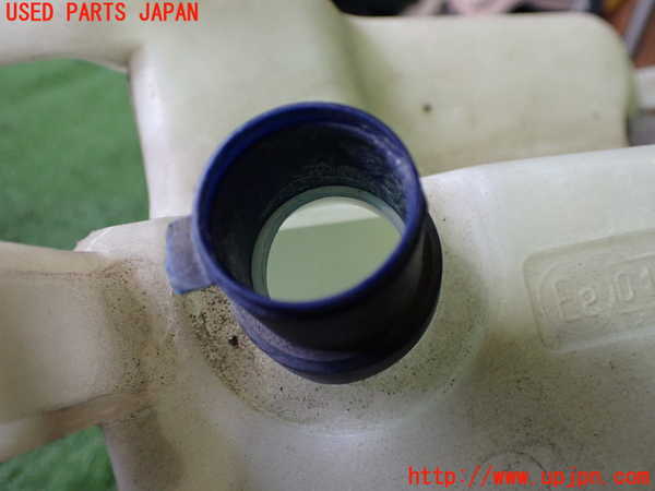 2UPJ-30096791]アルファロメオ・156 GTA(932AXB)ウォッシャータンク1 中古_m0002.jpg
