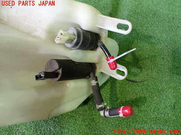 2UPJ-30096791]アルファロメオ・156 GTA(932AXB)ウォッシャータンク1 中古_m0003.jpg