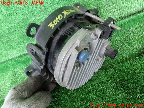 2UPJ-30101180]BMW ミニ(MINI)クーパーS クラブマン(LN20)右フォグ 中古 (F54)_m0002.jpg