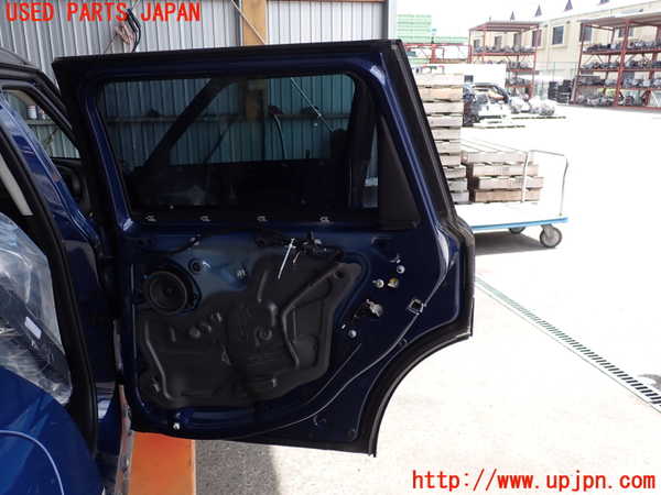 5UPJ-30101290]BMW ミニ(MINI)クーパーS クラブマン(LN20)右後ドア (43R-011057) 中古 (F54)_m0004.jpg