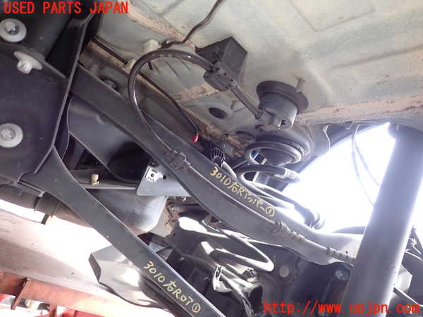 2UPJ-30105146]BMW ミニ(MINI)クーパーS クラブマン(LN20)右リアアッパーアーム1 中古 (F54)_m0001.jpg
